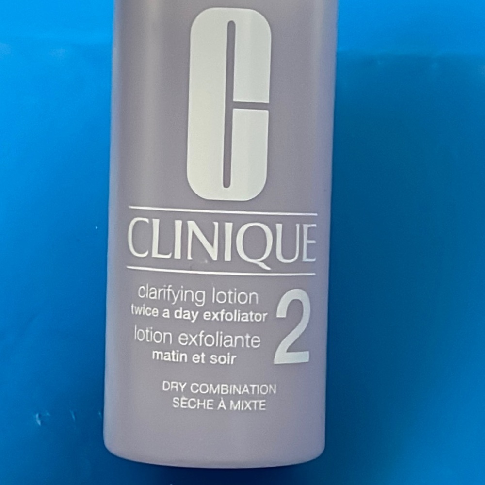 Clinique Clarifying Lotion skin type 2  🌟 NEW 2 oz/60ml